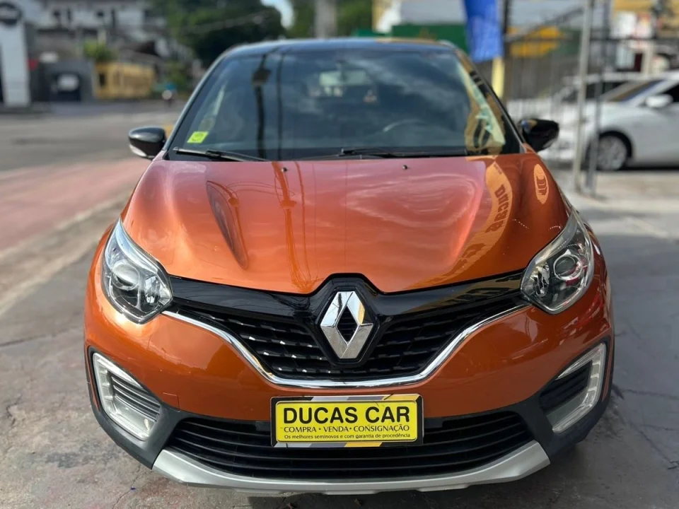 Renault Captur Intense 1.6 16V Flex 5p Aut.